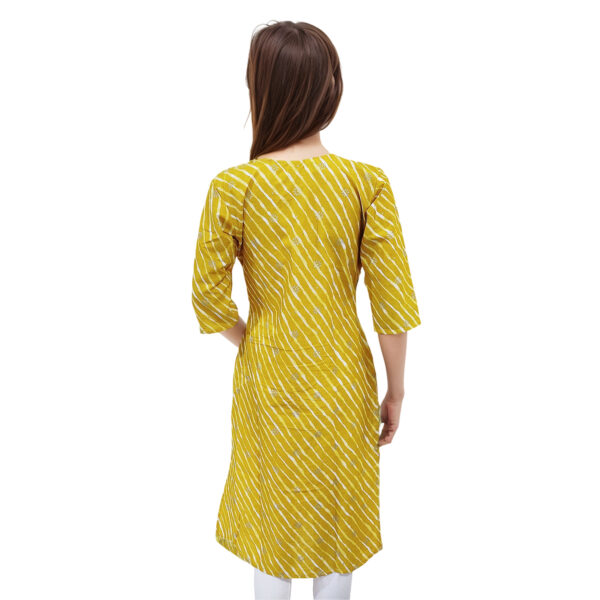 Women Cotton Kurta Silver Foil Design 96 - Image 2
